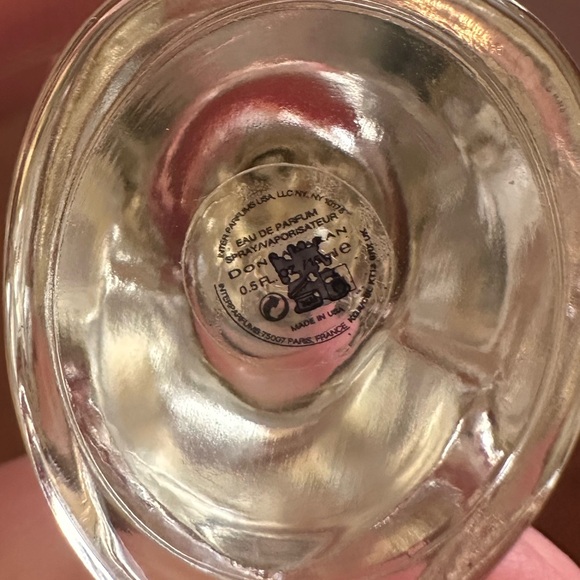 Donna Karan perfume - Picture 3 of 3